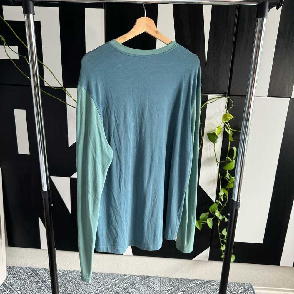 Teal / Blue Lululemon Long Sleeve Shirt XL - image 2
