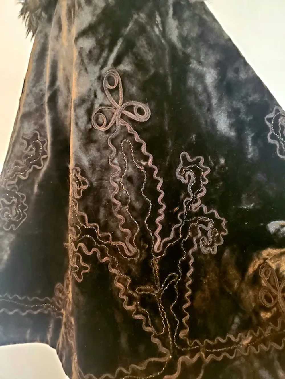 Antique Victorian/Edwardian Black Beaded Velvet F… - image 8