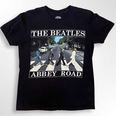 The Beatles Abbey Road 2015 Apple Inc T-shirt Siz… - image 1