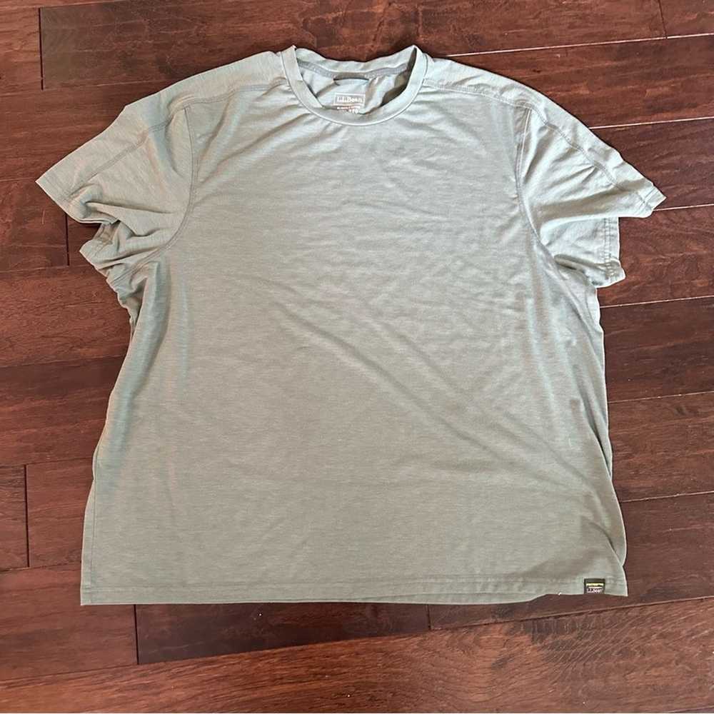 LL Bean  Lot of 2 T Shirt Short Sleeve Stretch Te… - image 10