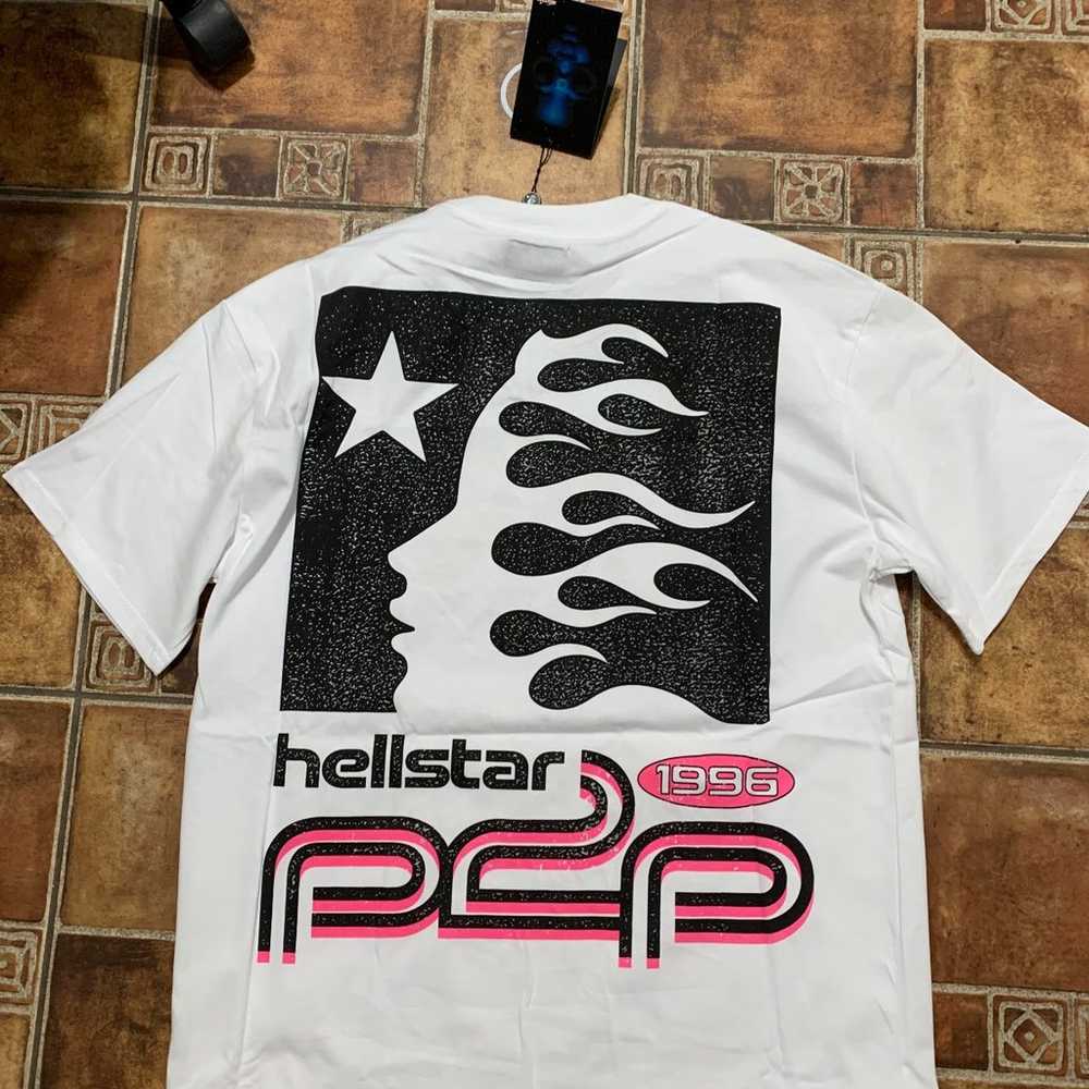 Hellstar pink paradise T-shirt size M - image 3