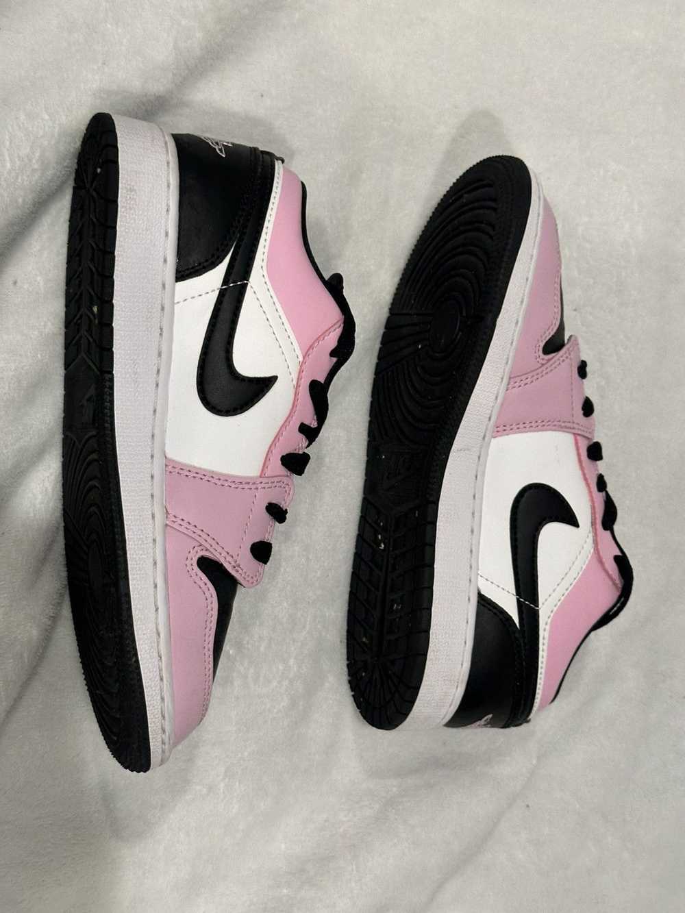 Nike Nike Dunk Low (Gs) - Light Arctic Pink - image 2