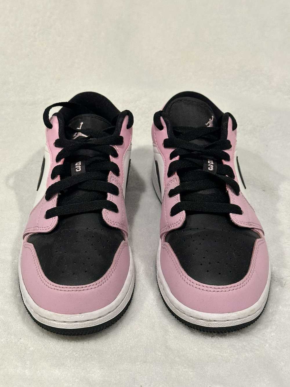 Nike Nike Dunk Low (Gs) - Light Arctic Pink - image 3