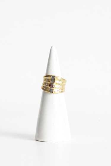 18K Gold Ring with Stone and Crystal
