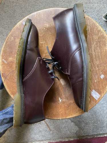 Dr martens archie made in england deals