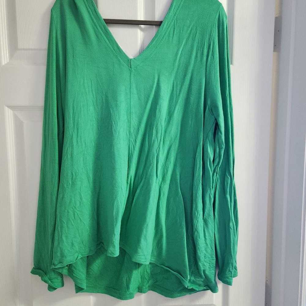 Lilly Pulitzer Long Sleeve Green Athletic Top XXL - image 2