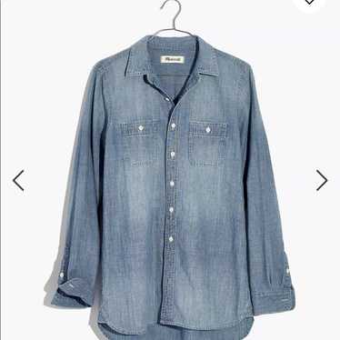Madewell chambray ex bf shirt size small