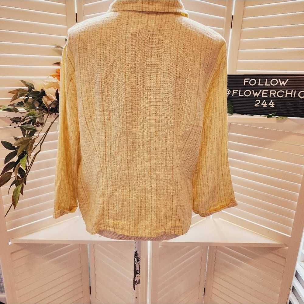 FLAX LINEN YELLOW LONG SLEEVE BUTTON DOWN SIZE MED - image 2