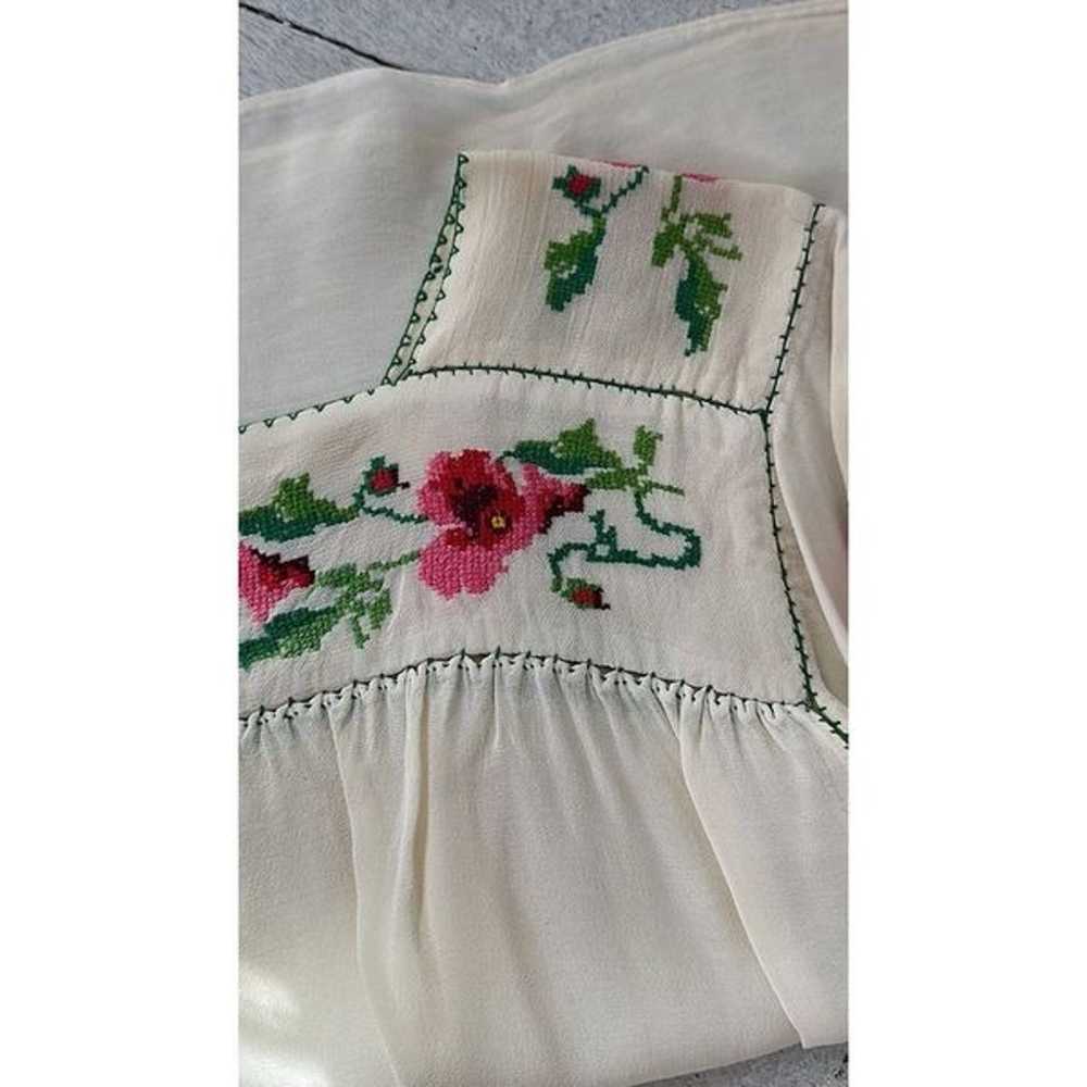 Vintage Embroidered Mexican Folk Blouse - image 6