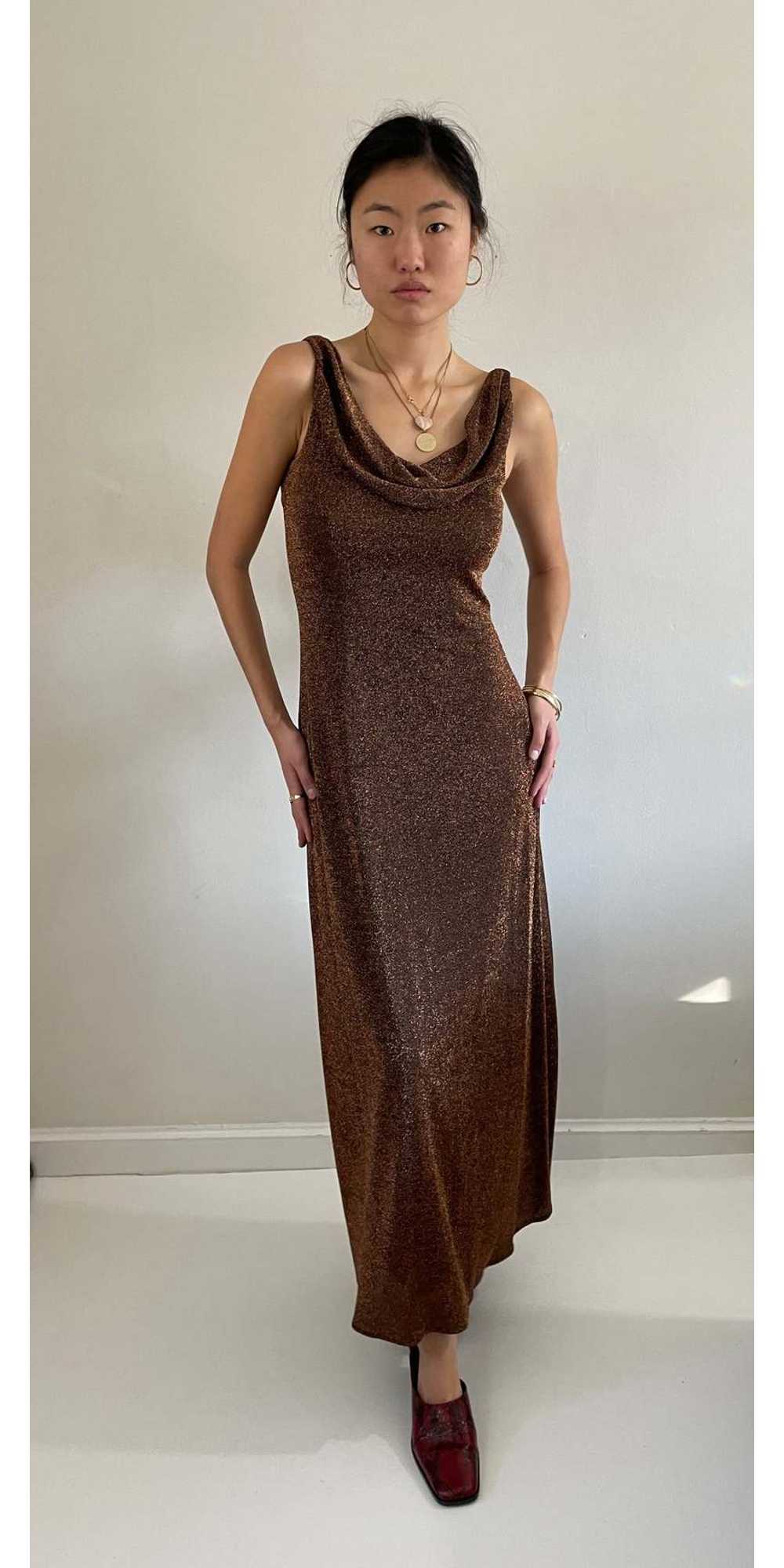 Sleeveless bronze maxi dress - image 8