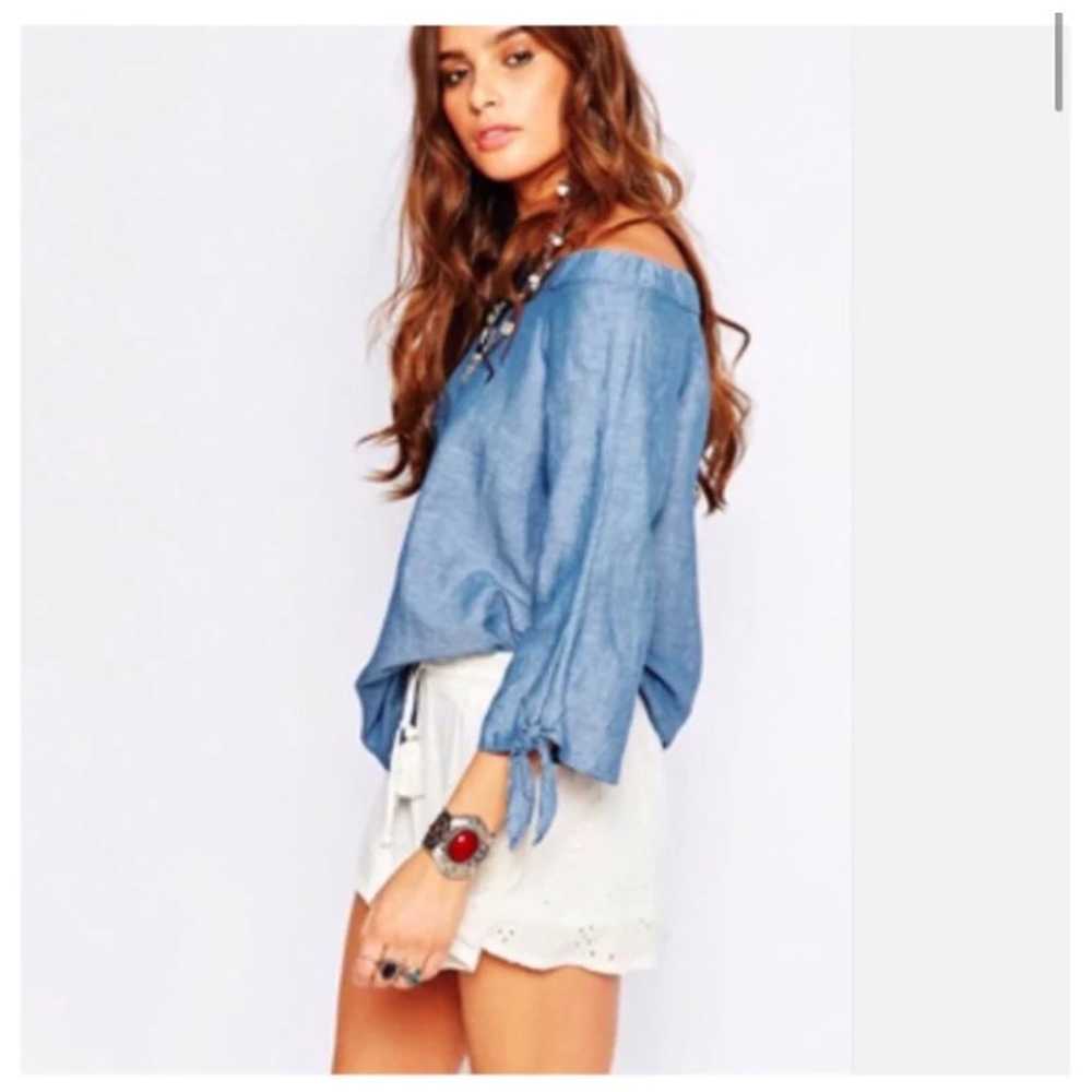 FREE PEOPLE CHAMBRAY TOP LARGE - image 4