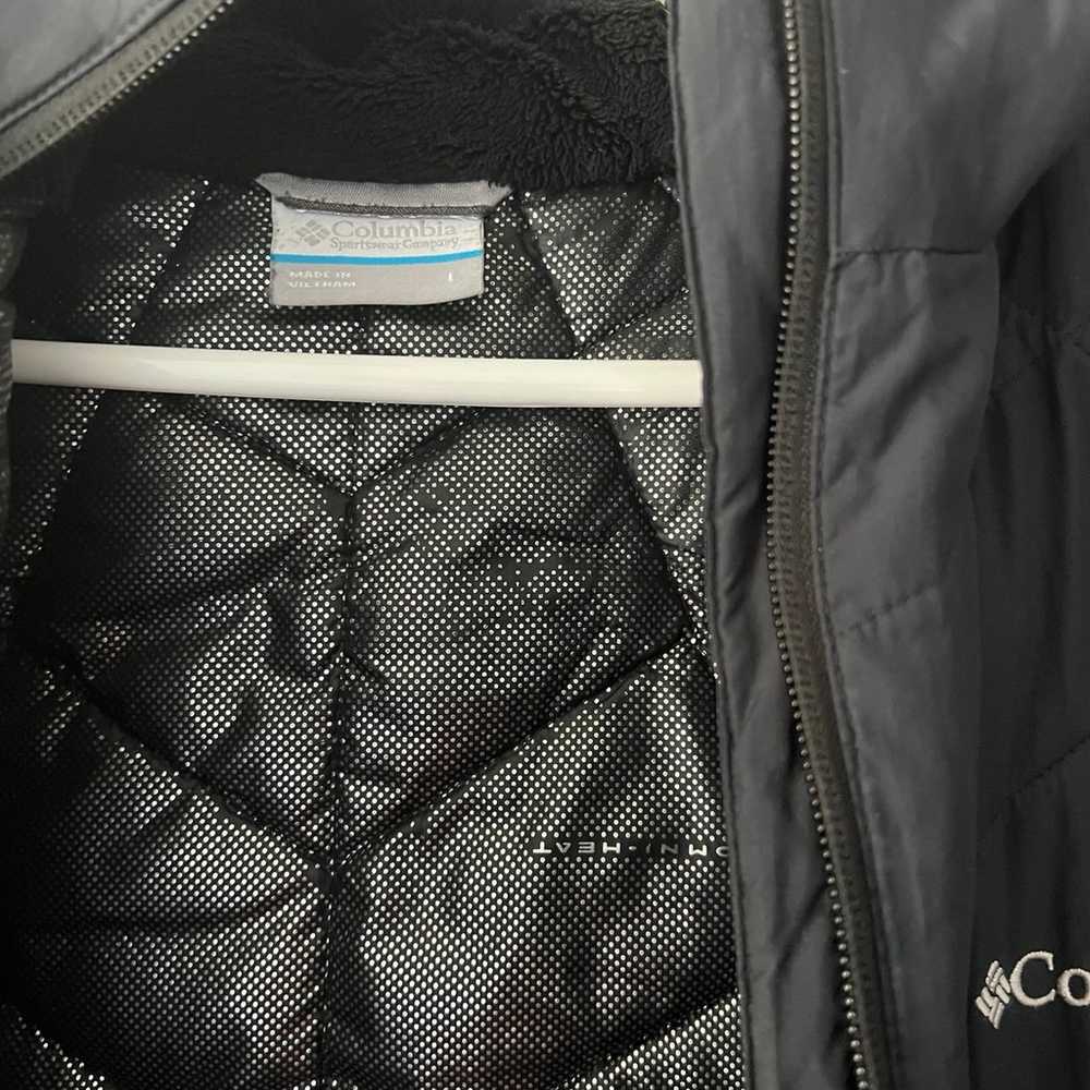 Columbia puffer jacket - image 5