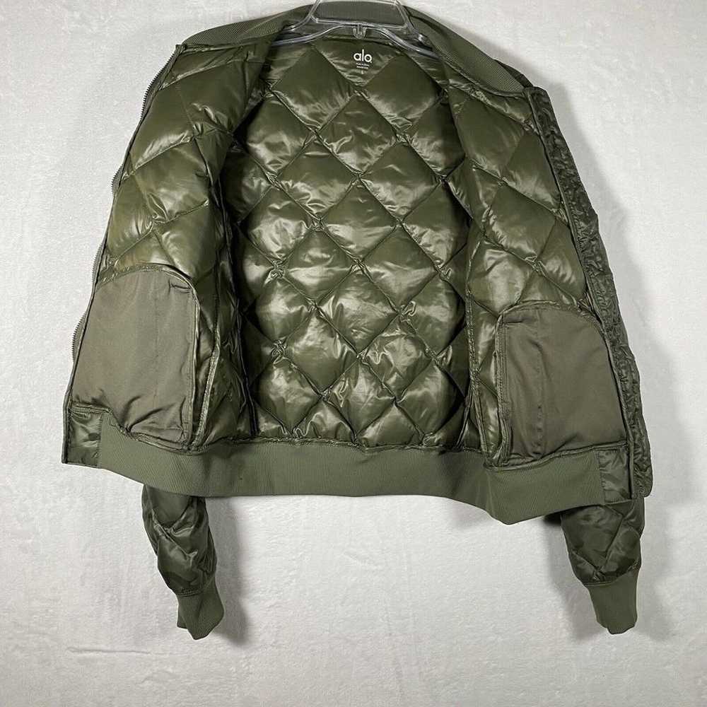 Alo Yoga Green Camo Quilted Down Puffer Bomber Ja… - image 6