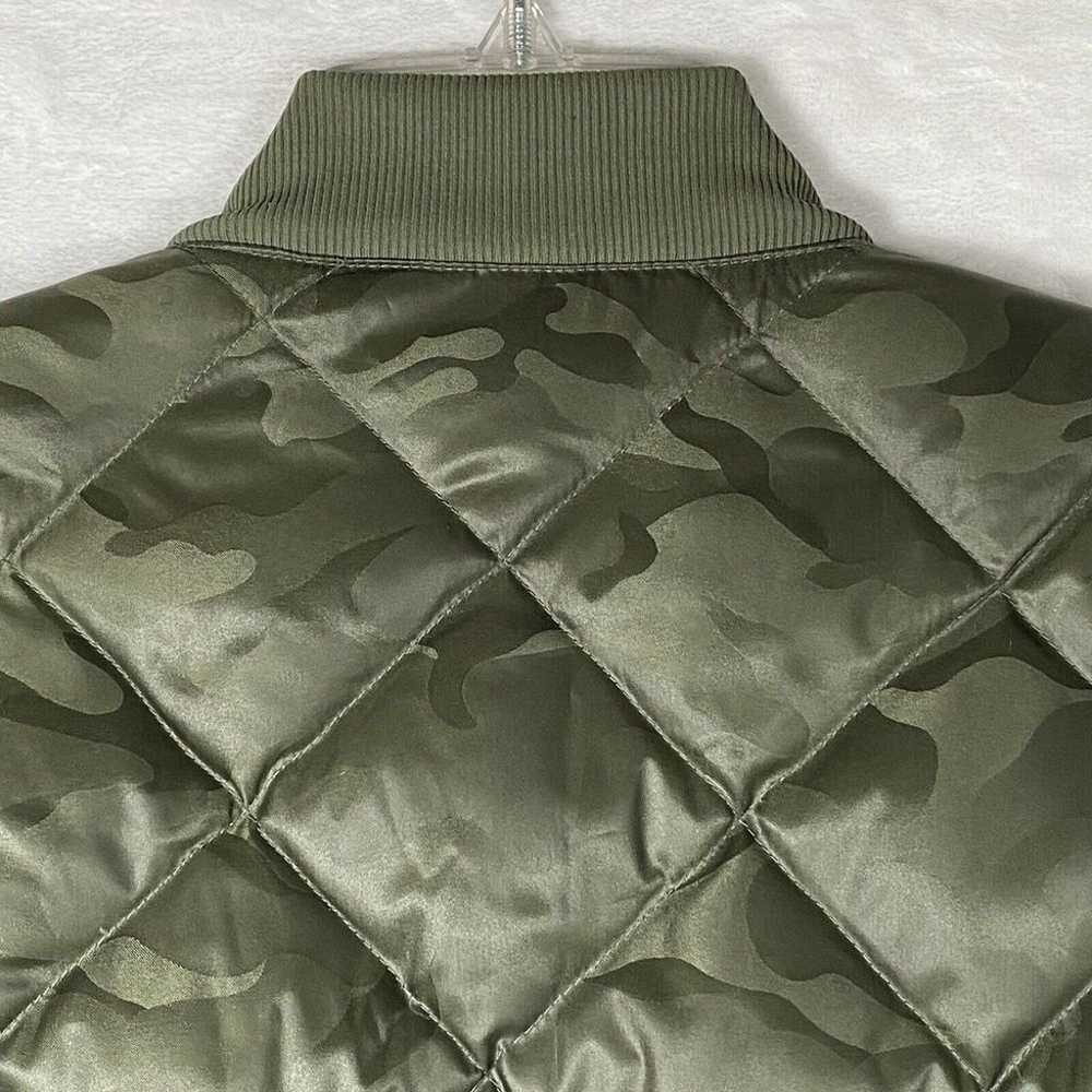 Alo Yoga Green Camo Quilted Down Puffer Bomber Ja… - image 8