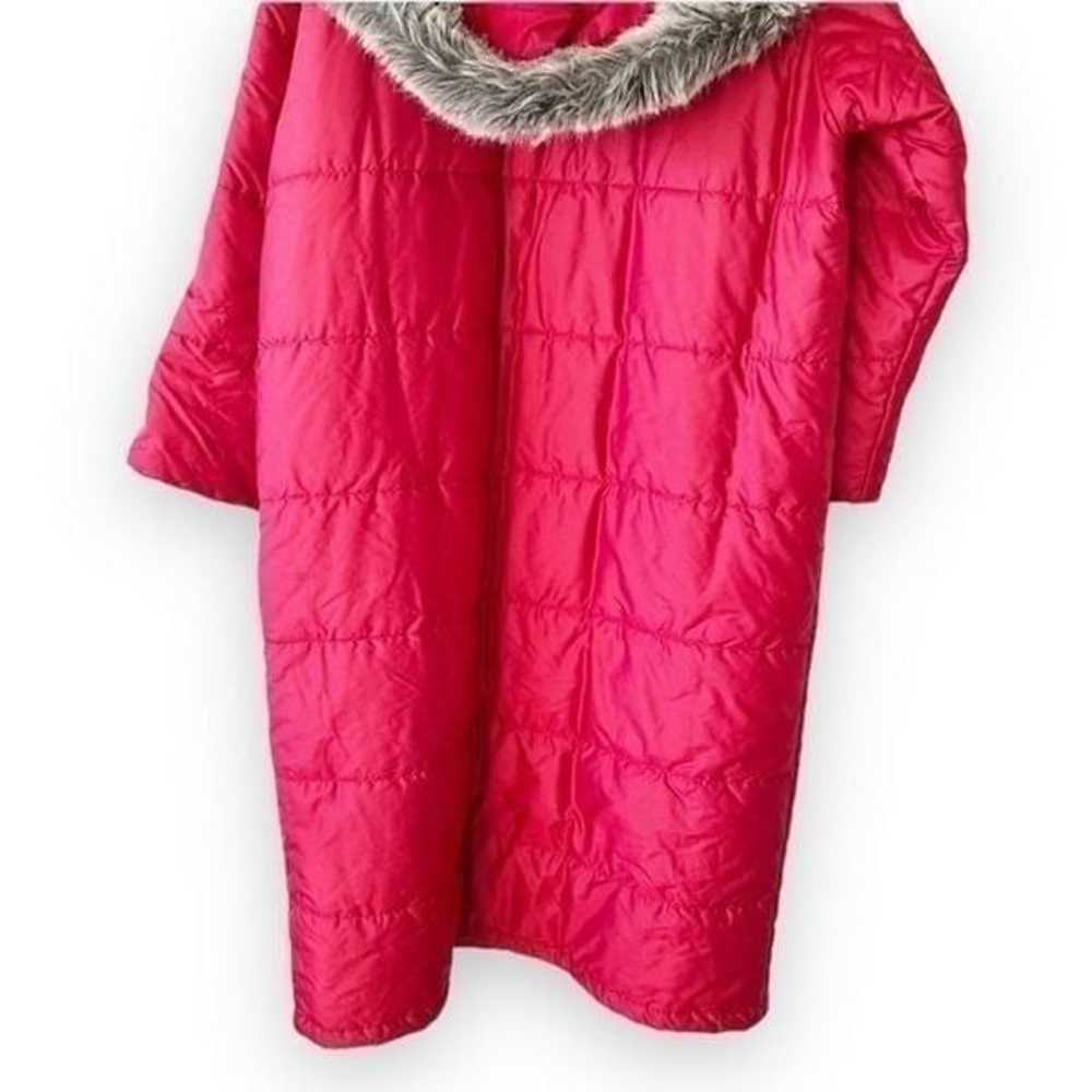 LL Bean Women’s Ultrawarm Winter Coat Fur Trim Ho… - image 10