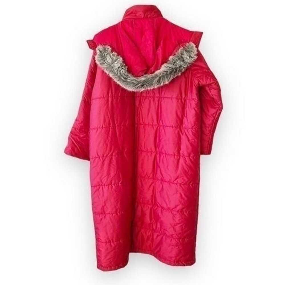 LL Bean Women’s Ultrawarm Winter Coat Fur Trim Ho… - image 2