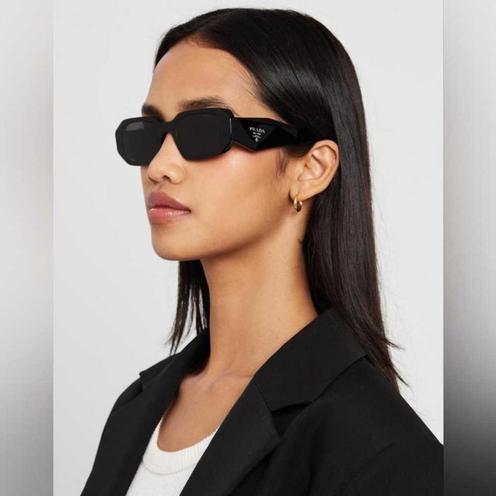 Prada Oversized sunglasses - image 3