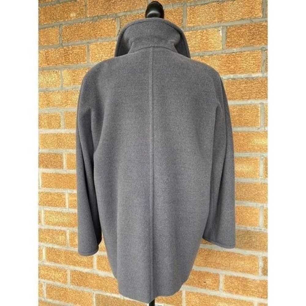 Maxmara wool coat size 6 - image 8