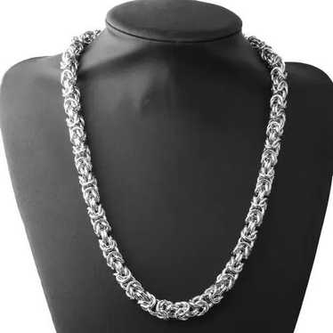 Chain × Jewelry × Streetwear Byzantine Chain