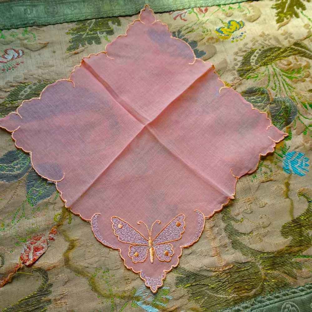 BEAUTIFUL Vintage French Embroidered Hanky,Peach … - image 2