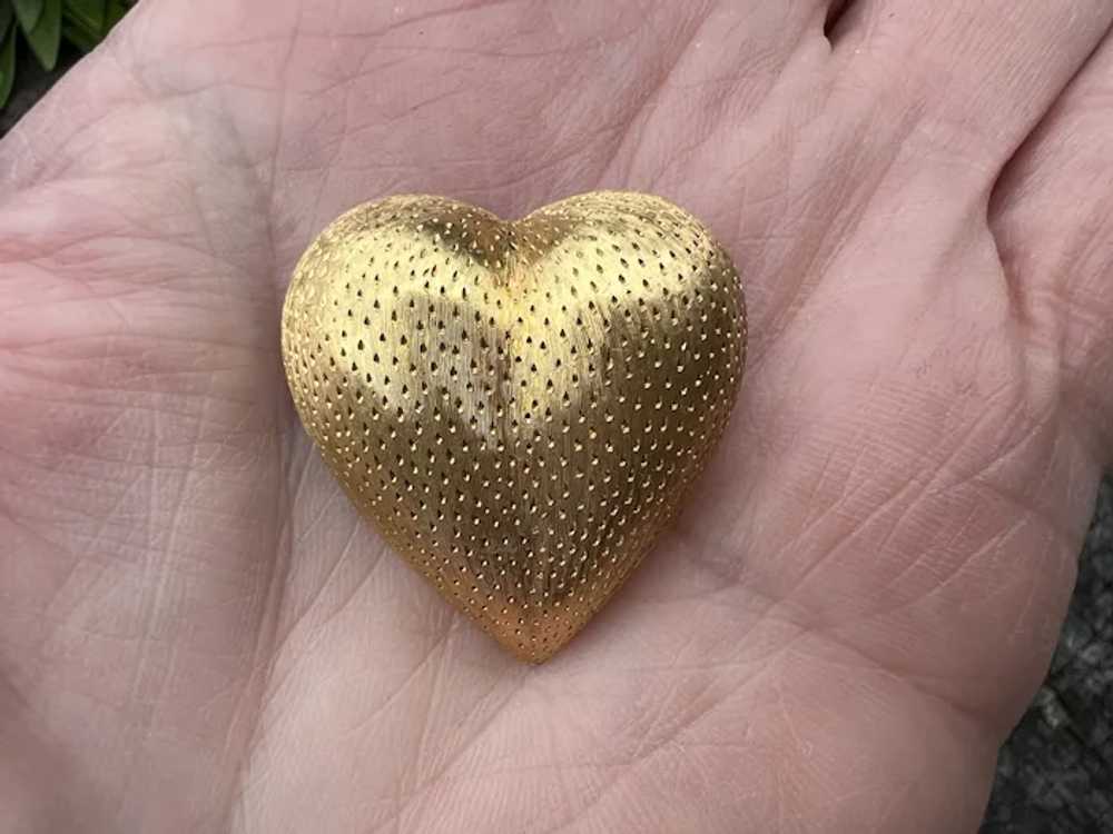 Tiffany & Co 18K Yellow Gold Puffed Heart Brooch - image 2