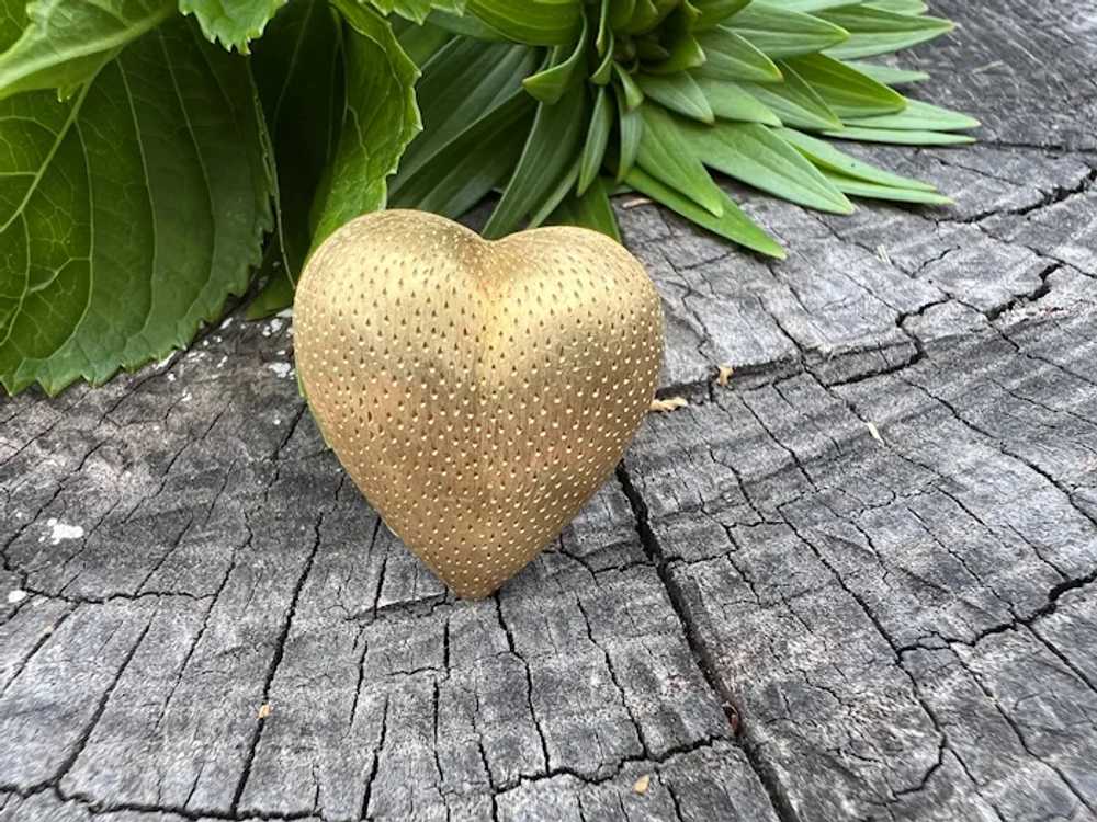 Tiffany & Co 18K Yellow Gold Puffed Heart Brooch - image 3