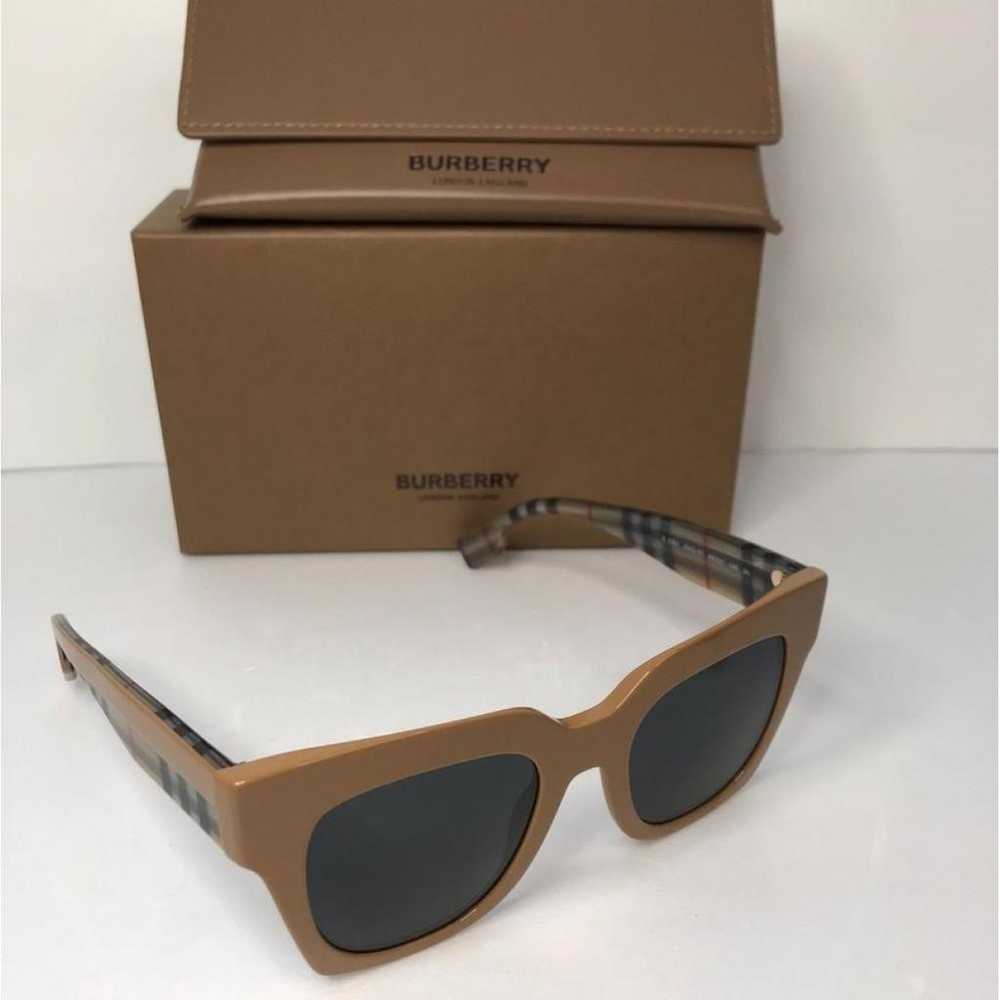 Burberry Oversized sunglasses - image 9
