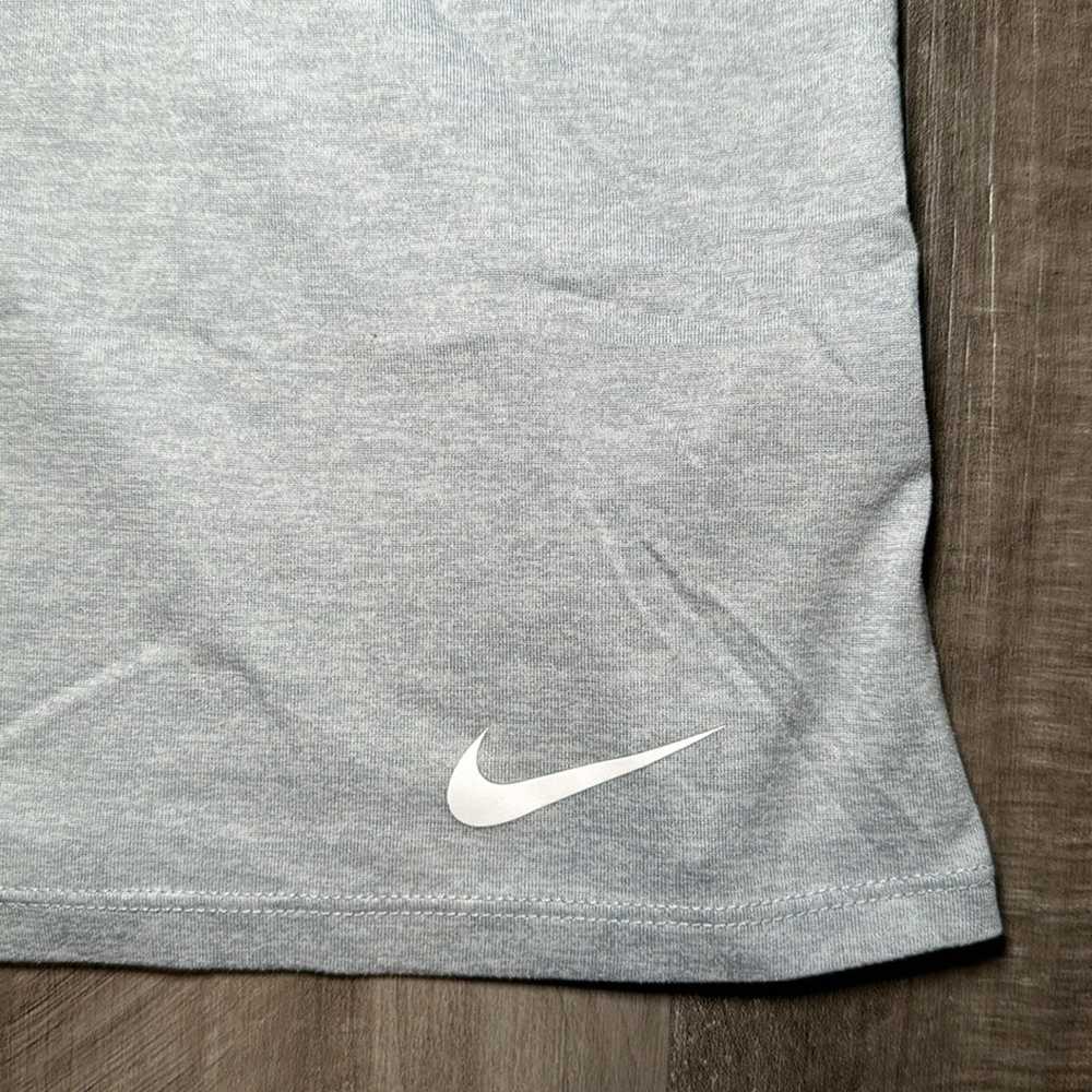 Nike Nike Dri-Fit Legend Scoop Veneer Tee - Small - image 4