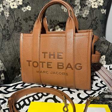 Marc Jacobs THE TOTE BAG Small