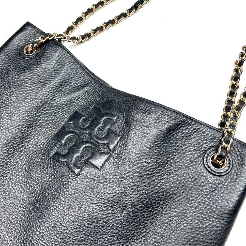 Tory Burch | Black Pebble Leather Gold Chain Larg… - image 2