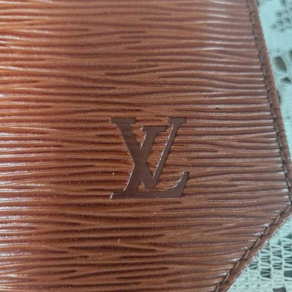 Louis Vuitton Epi pouch - image 5