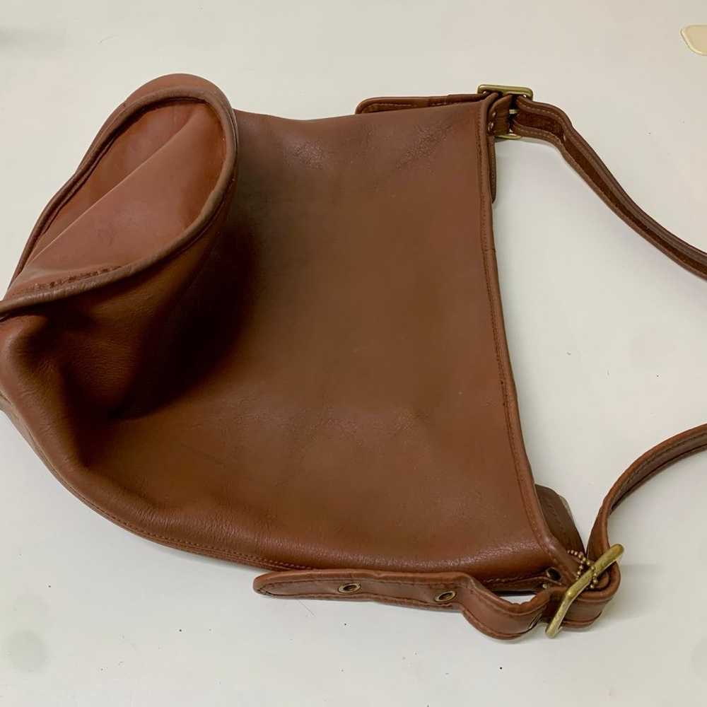 Vintage British Brown Leather Coach Bucket Bag - image 8