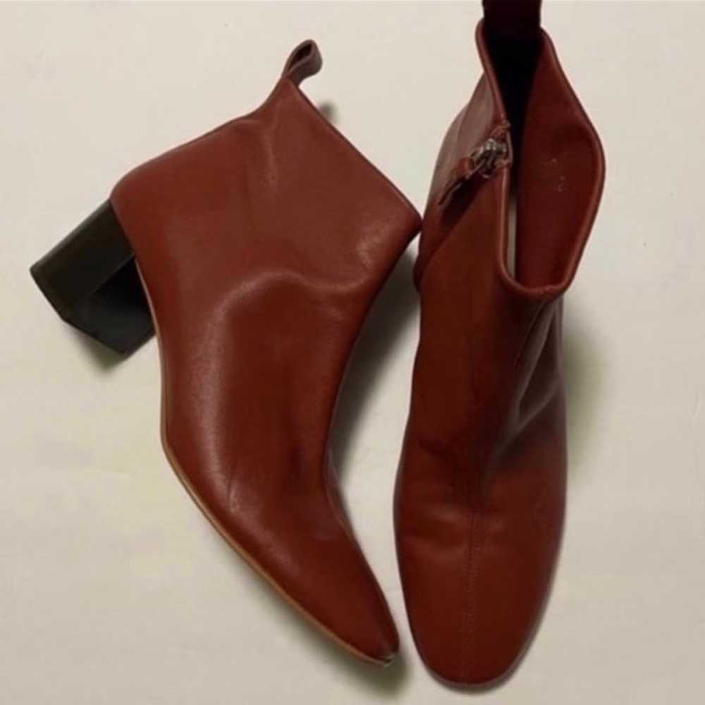 EUC Everlane The Day Red Brick Ankle Boot Size 10 - image 3