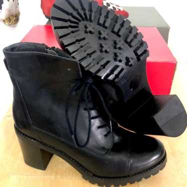 Prima Donna Black Leather Lace-Up Boots