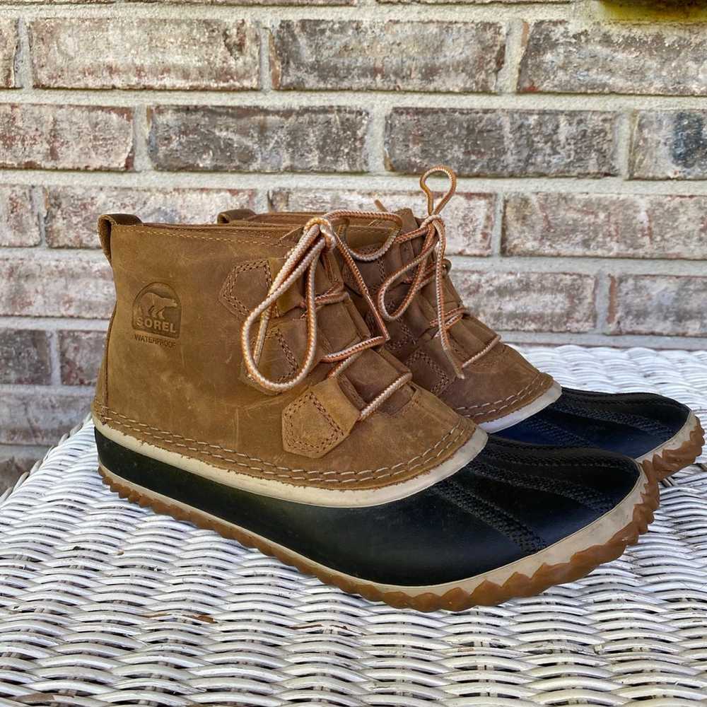 Sorel Out 'N About Ankle Brown Leather Duck Boots… - image 1