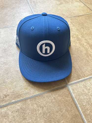 HIDDEN HIDDEN NY H Logo fitted 7 1/2