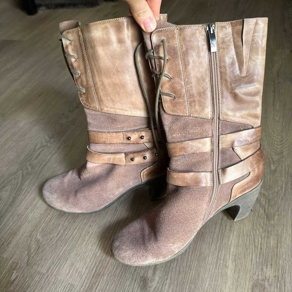 Antelope leather boots size 40 / 9.5 - image 2