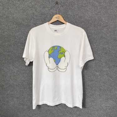 Kaws × Streetwear × Uniqlo Kaws Peace For All x U… - image 1