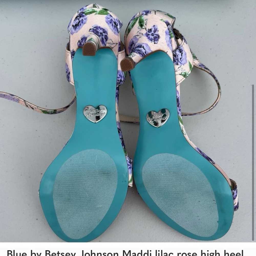 Betsey Johnson floral shoes size 6 - image 3