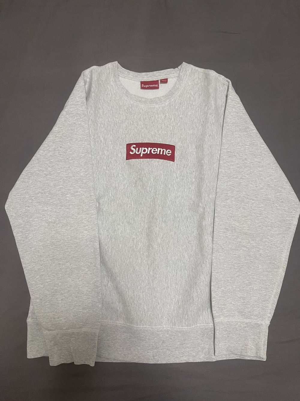 Supreme Supreme fw18 grey box logo crewneck red o… - image 2