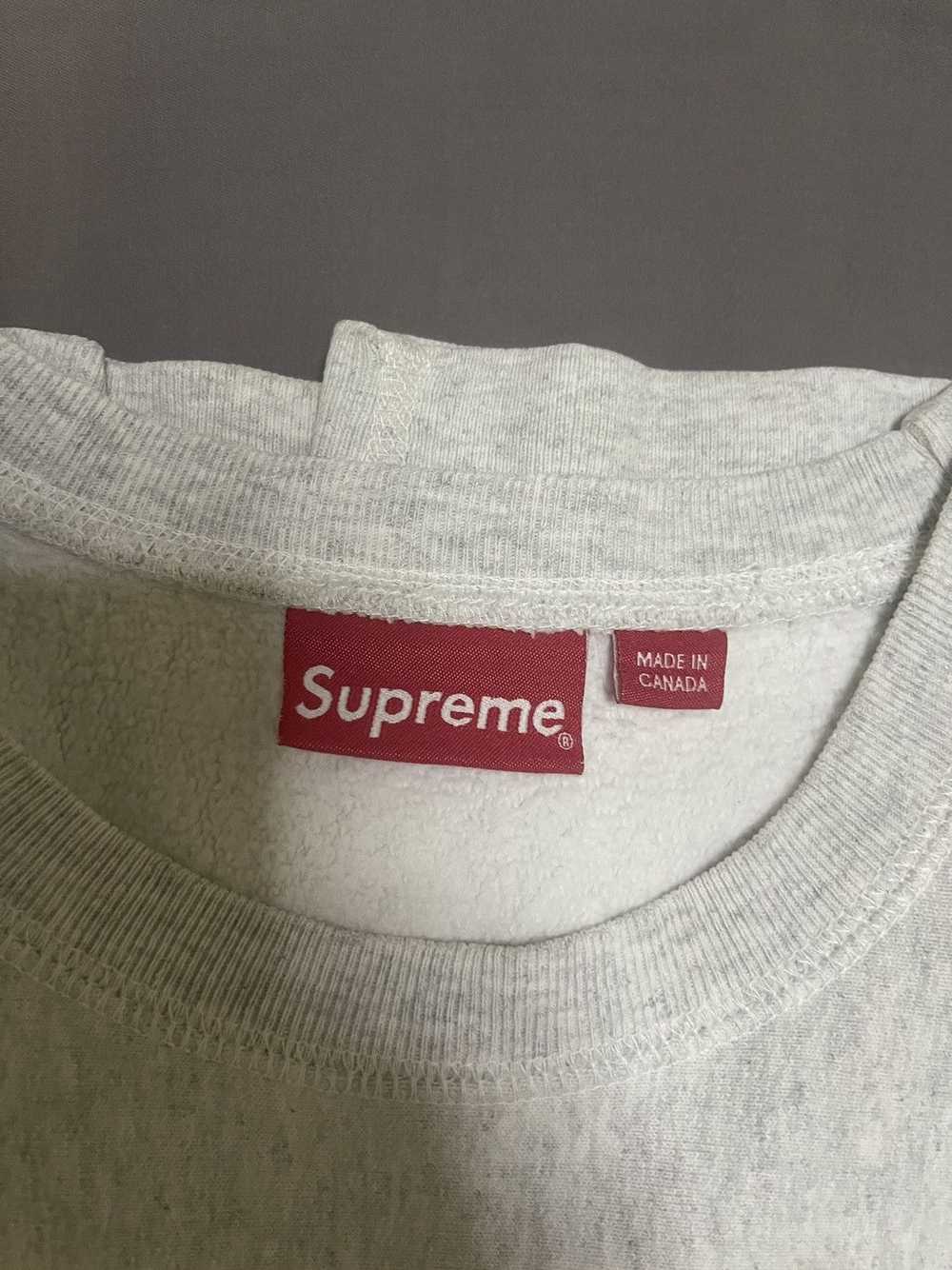 Supreme Supreme fw18 grey box logo crewneck red o… - image 4