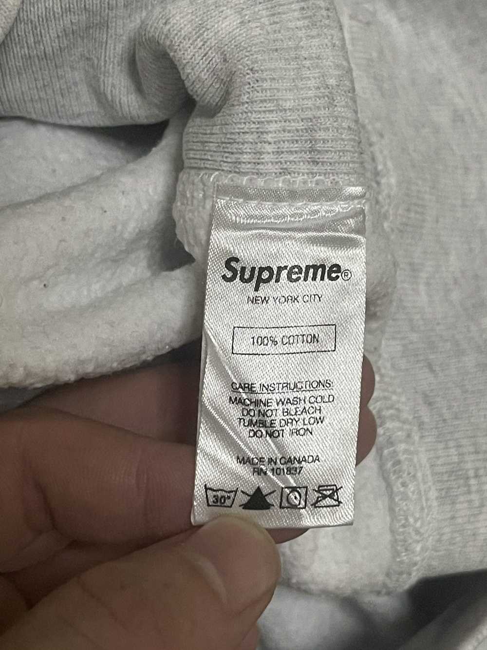 Supreme Supreme fw18 grey box logo crewneck red o… - image 6