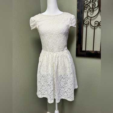 Zara woman white floral lace non lined mini dress