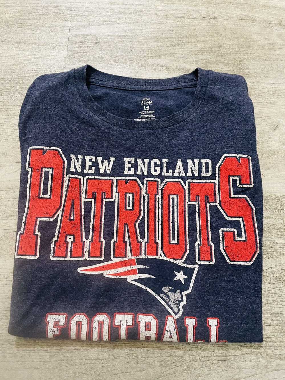 Fan Apparel × NFL New England patriots shirt - image 4