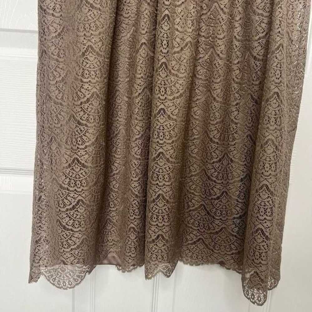 Adrianna Papell Gold & Tan Lace Pattern V-Neck Sh… - image 7