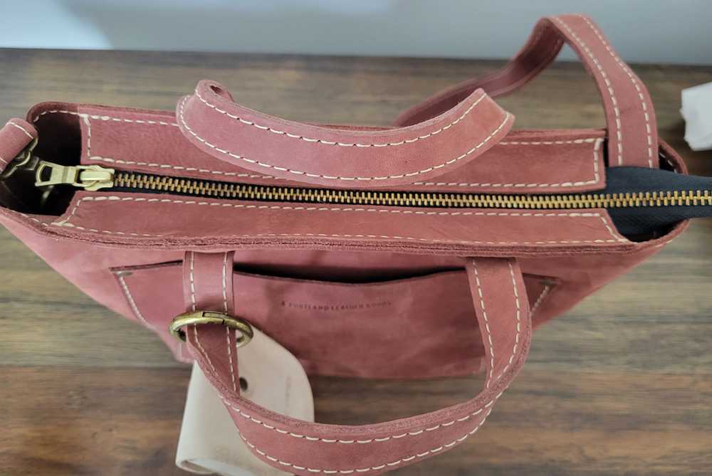 Portland Leather Lotus Mini Zip Crossbody Bag Bun… - image 5