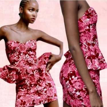 Zara Bloggers Favorite Floral Jacquard Dress