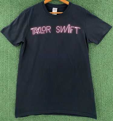 Gildan Taylor Swift The 1989 World Tour Concert Me