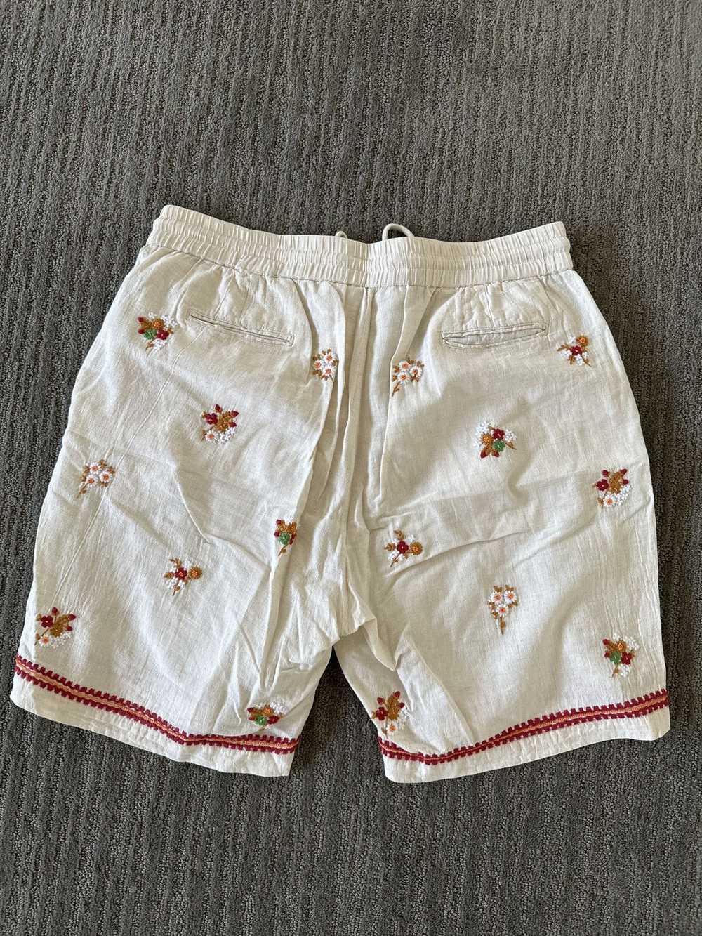 President's Off-White Embroidered Shorts - image 2