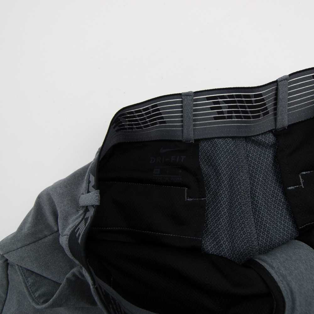 Nike Dri-Fit Dress Short Men's Gray Used - image 4